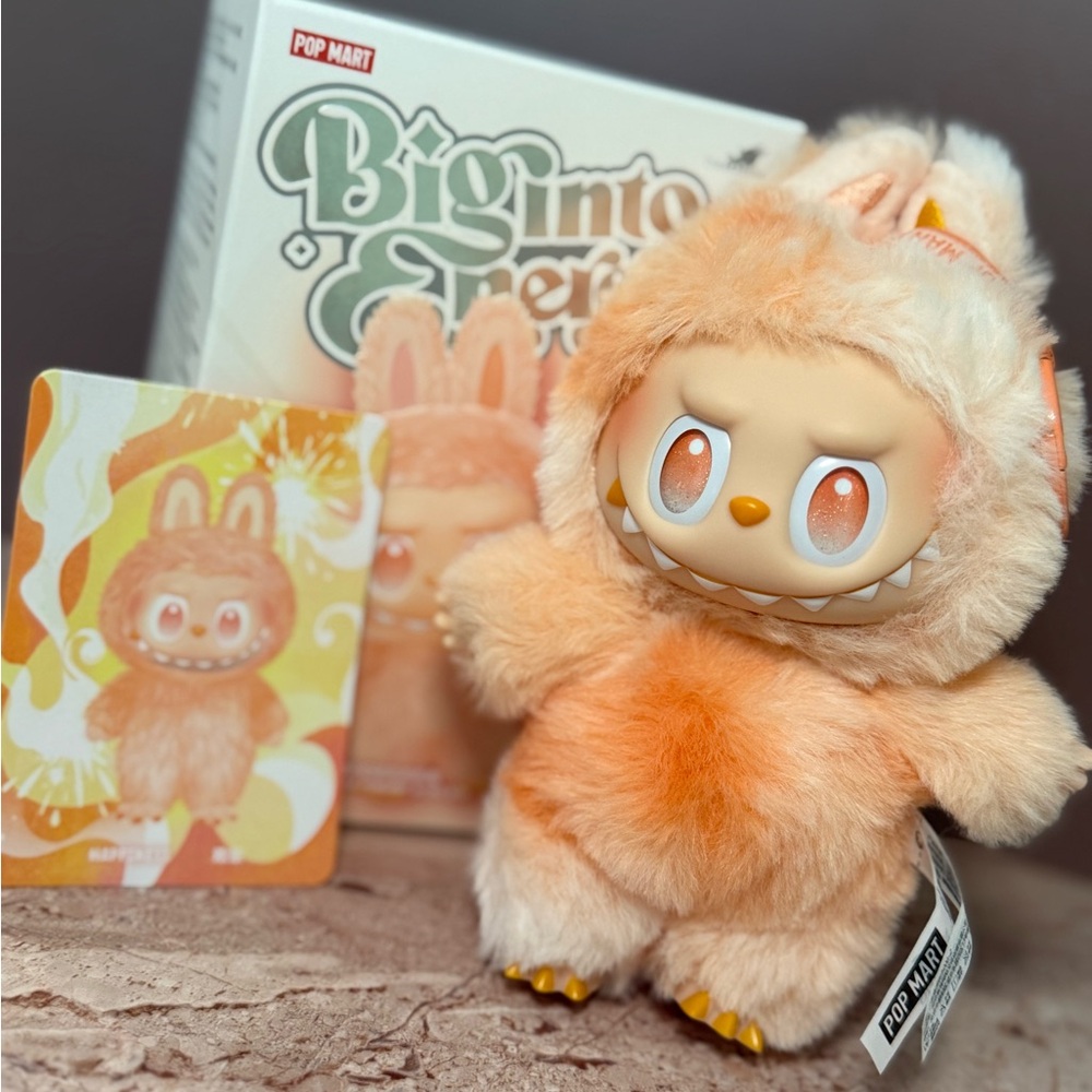 New Pop Mart Big Into Energy Vinyl Plush Happineess